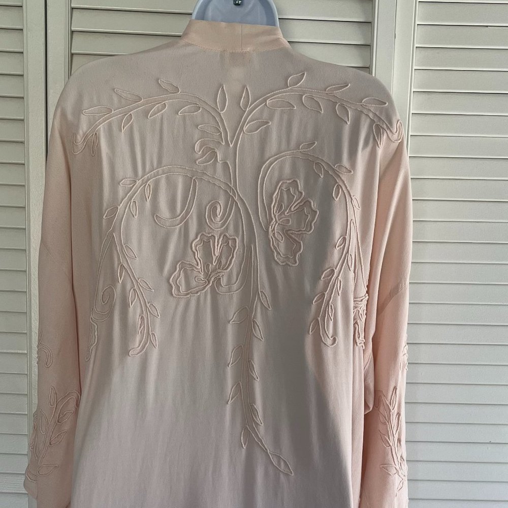Chicos Rayon Open kimono Style Embroidered Jacket, Pink, Size 1, NWOT